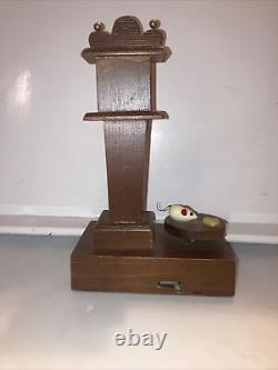 Sankyo Music Box? Animated Wood Music Box Mouse and grandfather clock