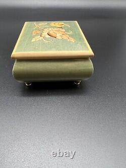 VTG Swiss Reuge Green Floral Wood Inlay Music Box. Unchained Melody. Italy Made