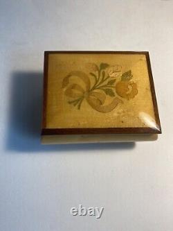 Vintage Music Box Made in Italy. Works Beautifully